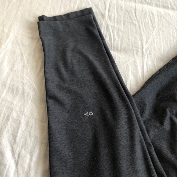 OUTDOOR VOICES Leggings - Picture 4 of 5